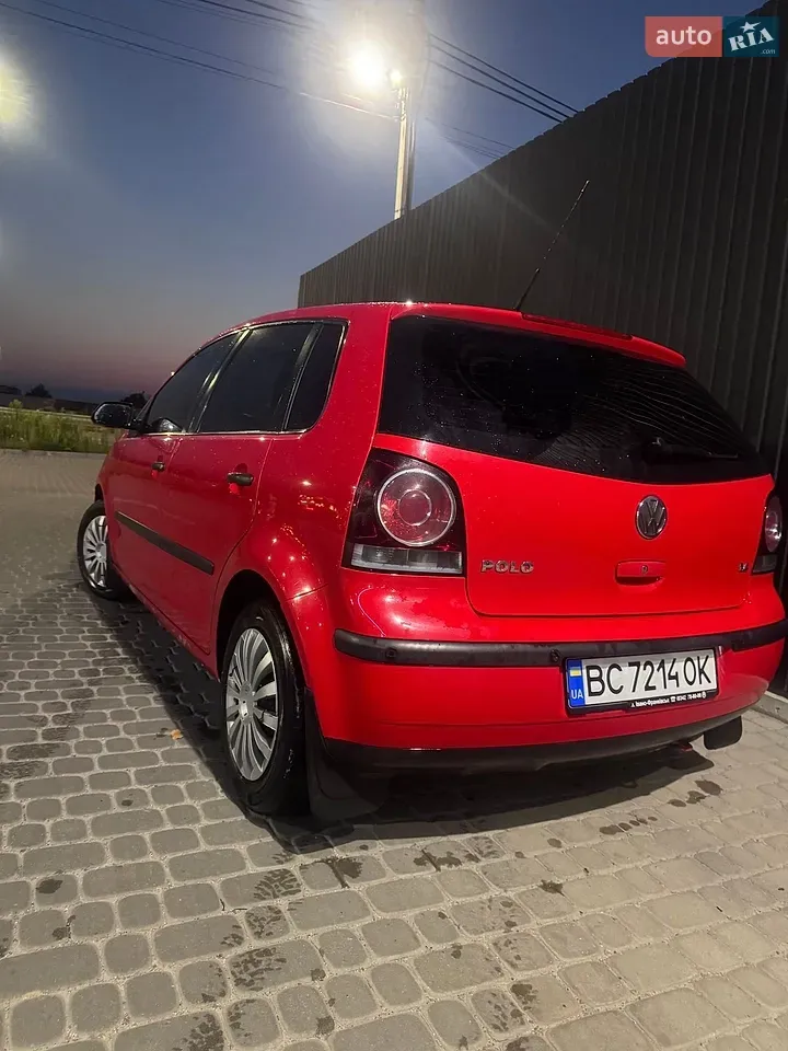 Volkswagen Polo 2008 photo 3