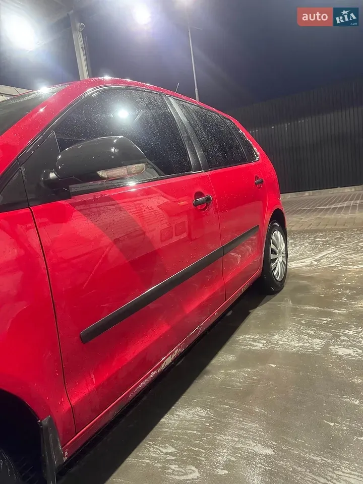 Volkswagen Polo 2008 photo 2