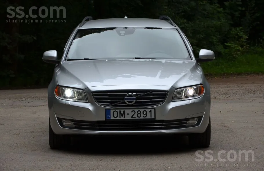 Volvo V70 2014 photo 5