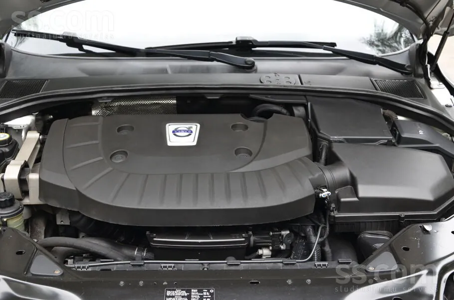 Volvo V70 2014 photo 2