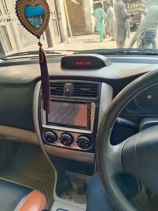 Suzuki Liana