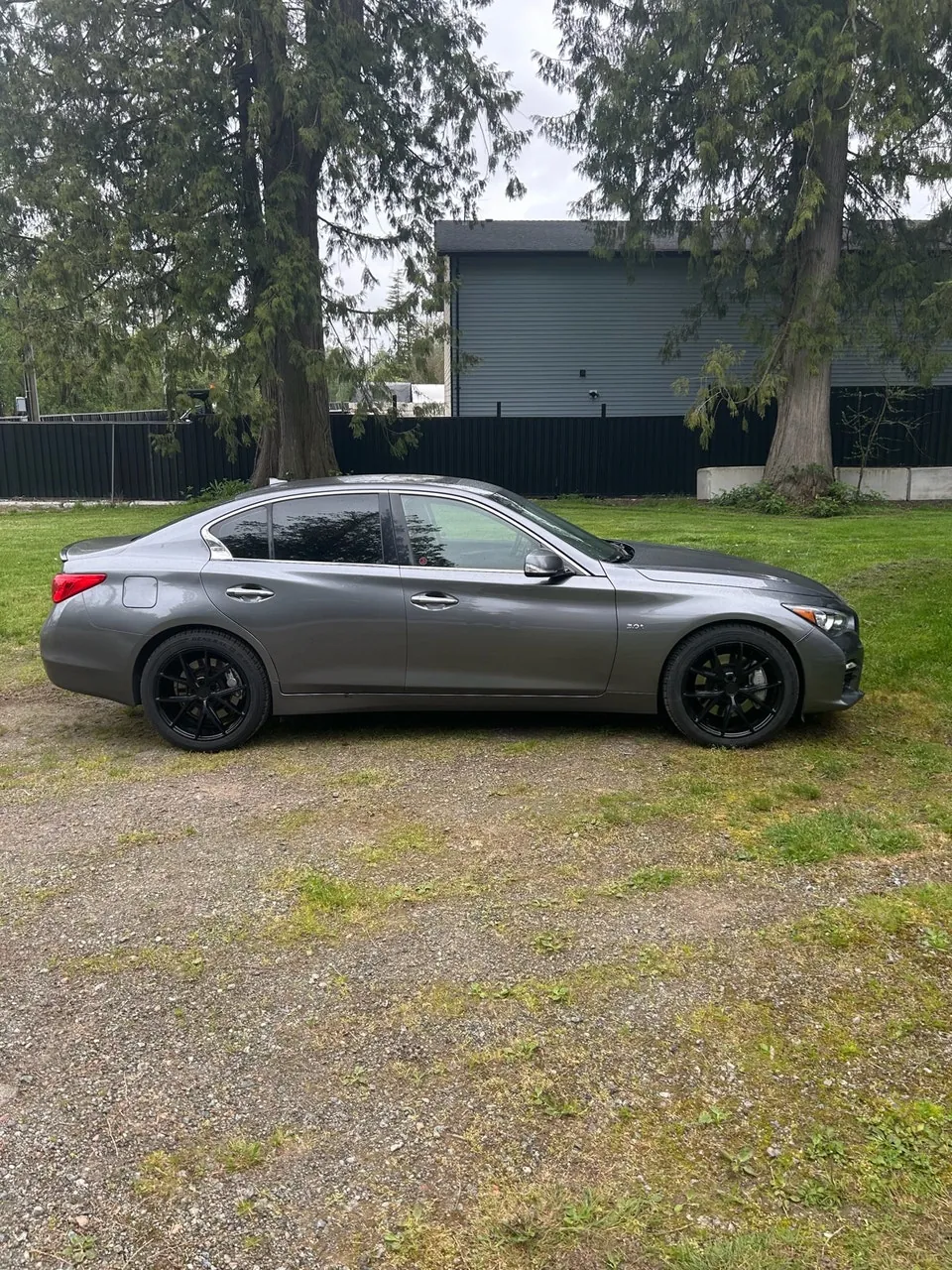 Infiniti Q50 2017 photo 2
