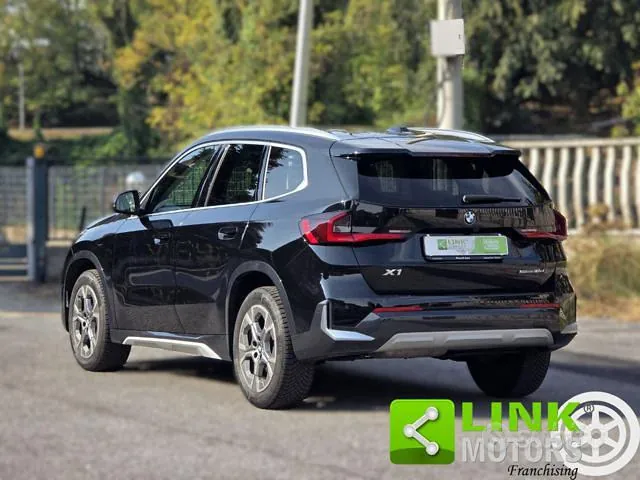 BMW X1 2024 photo 3