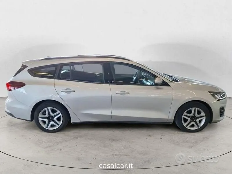 Ford Focus 2022 photo 5