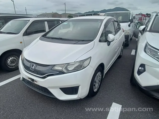 Honda Fit 2014 photo 2
