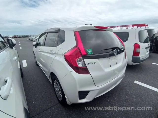 Honda Fit 2014 photo 3