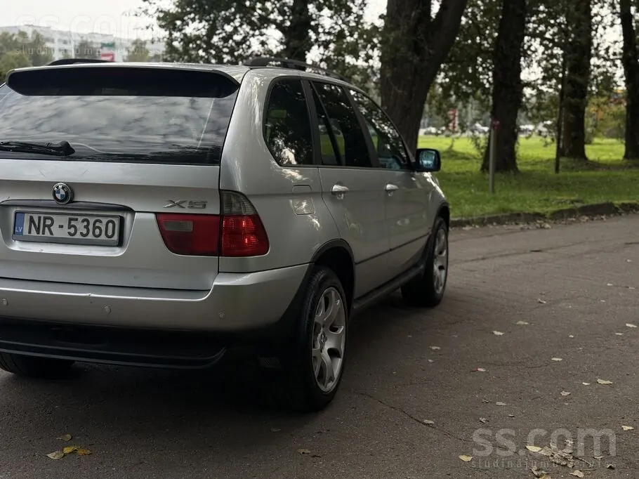 BMW X5 2004 photo 3