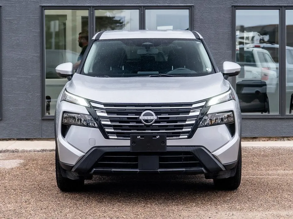 Nissan Rogue 2024 photo 2
