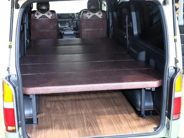 Toyota Hiace 2021 photo 3