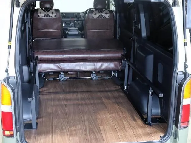 Toyota Hiace 2021 photo 4