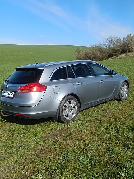 Opel Insignia 2011 photo 2