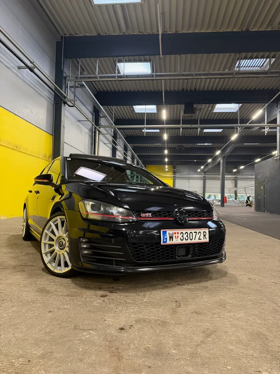 Volkswagen Golf 2015 photo 3
