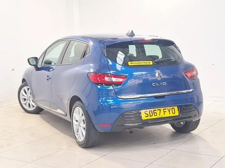 Renault Clio 2017 photo 2