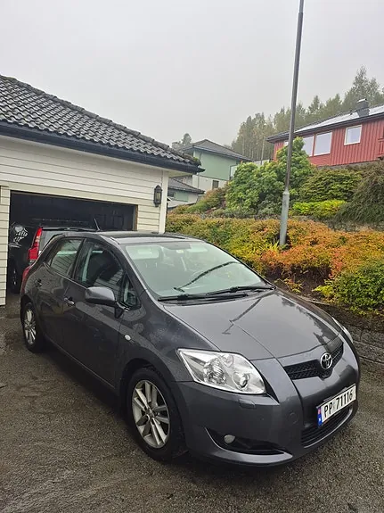 Toyota Auris 2007 photo 3