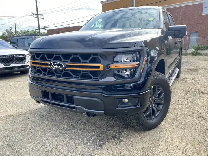 Ford F-150 2026 photo 2