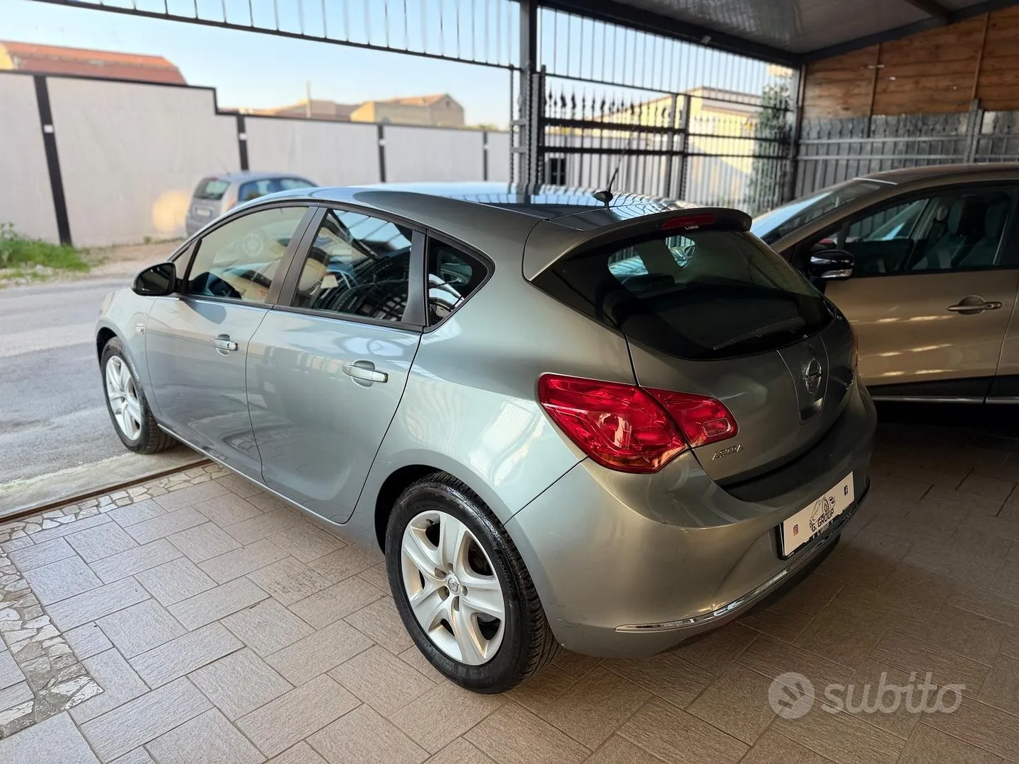 Opel Astra 2015 photo 4