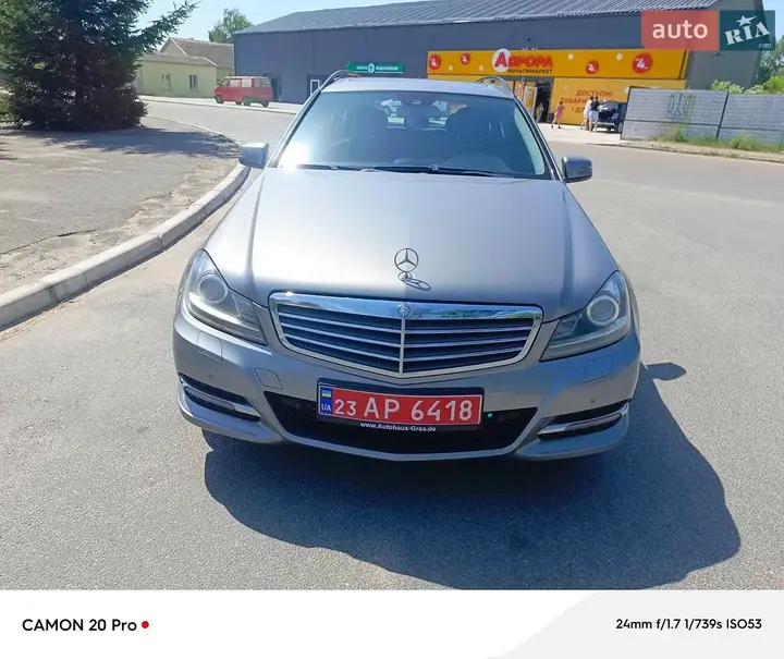 Mercedes-Benz C-Class 2013 photo 2