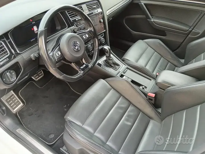 Volkswagen Golf R 2020 photo 5