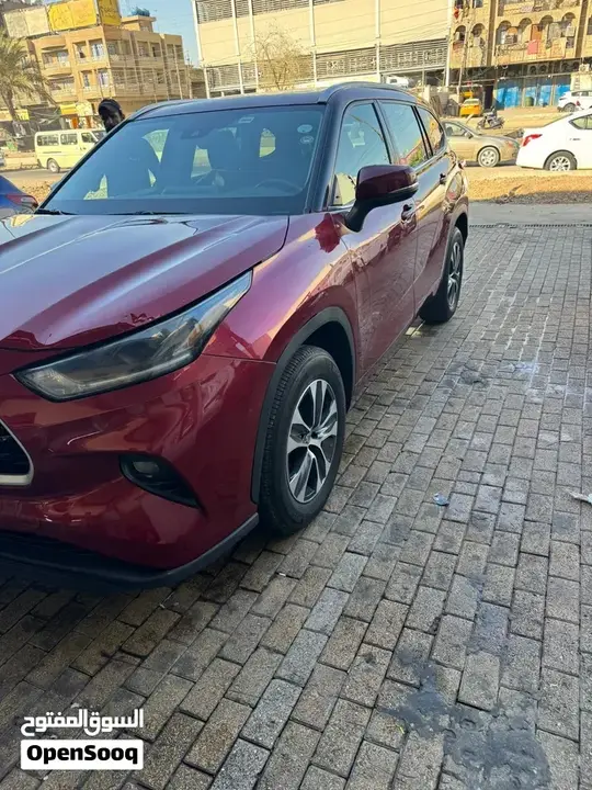 Toyota Highlander 2022 photo 4