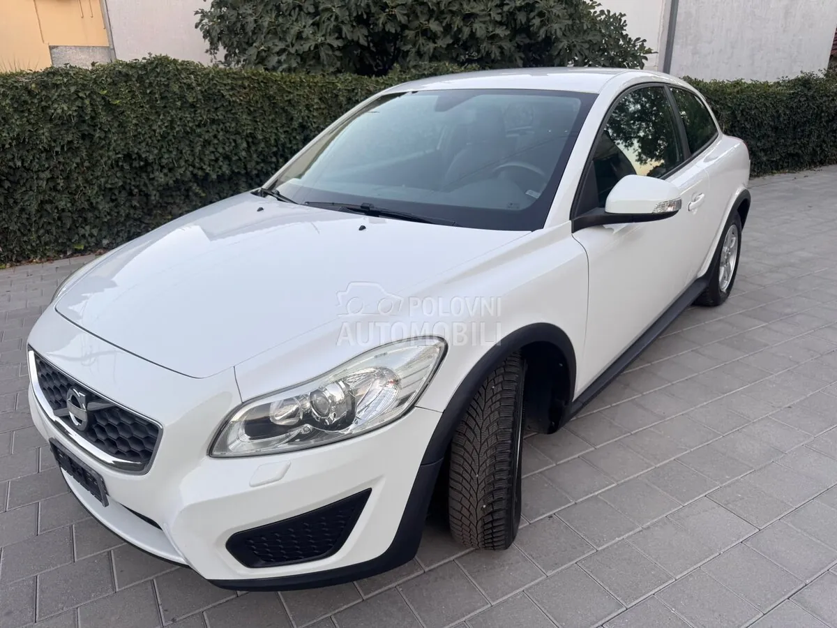 Volvo C30 2011 photo 3
