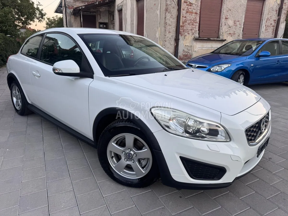 Volvo C30
