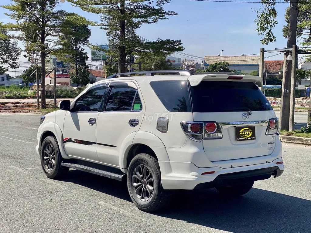 Toyota Fortuner 2016 photo 5