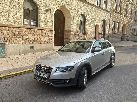 Audi A4 Allroad 2012 photo 2