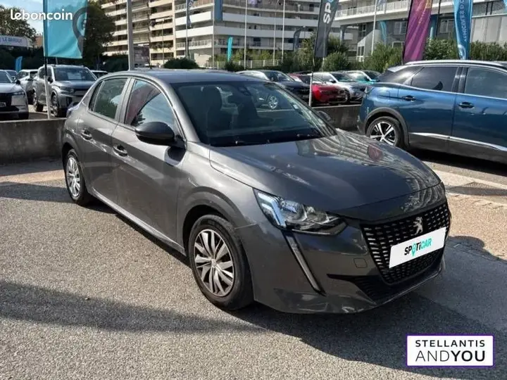 Peugeot 208 2021 photo 4