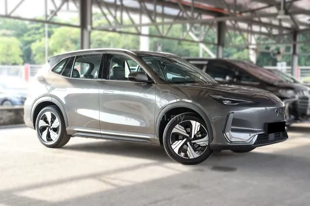 Proton Emas 7