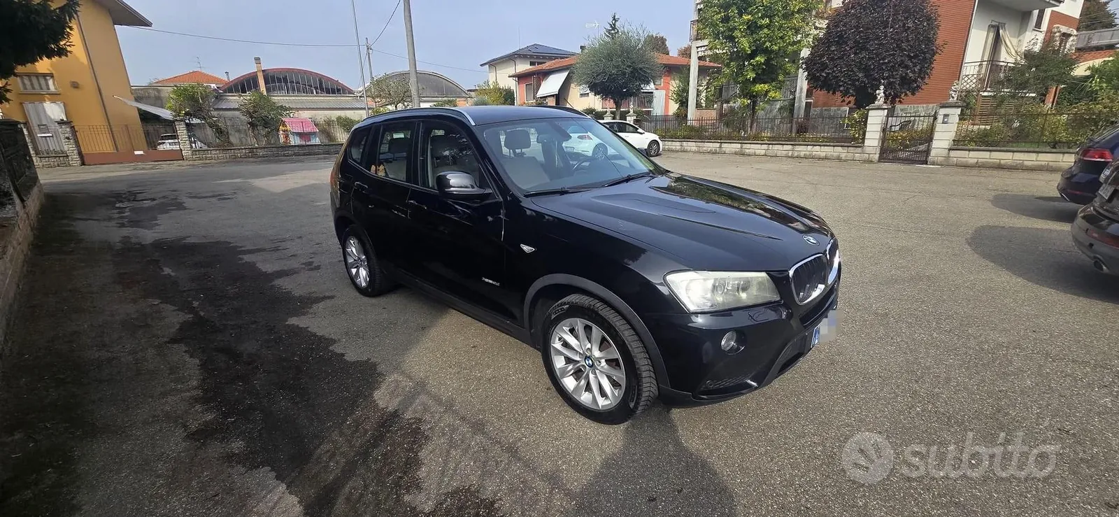 BMW X3 2011 photo 2