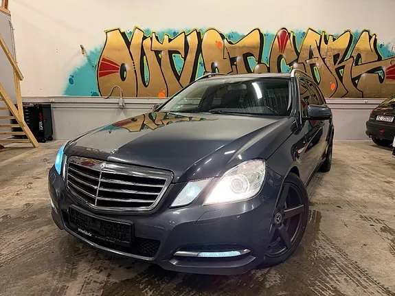 Mercedes-Benz E220 2011 photo 2