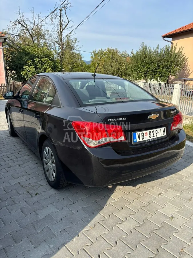 Chevrolet Cruze 2009 photo 4