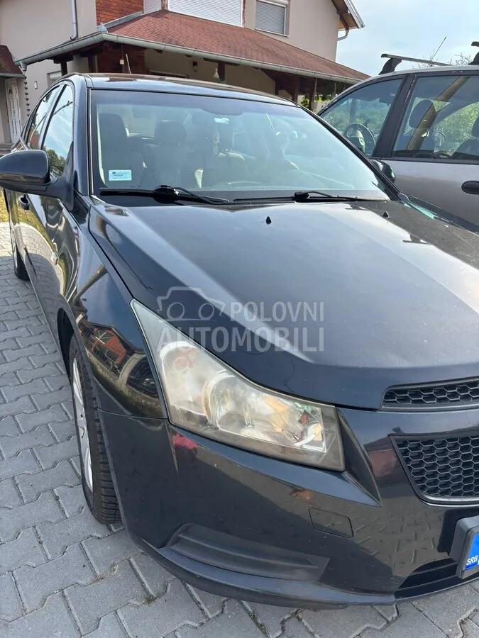 Chevrolet Cruze 2009 photo 2