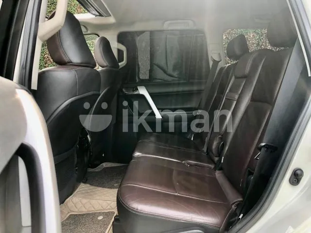 Toyota Land Cruiser Prado 2017 photo 4