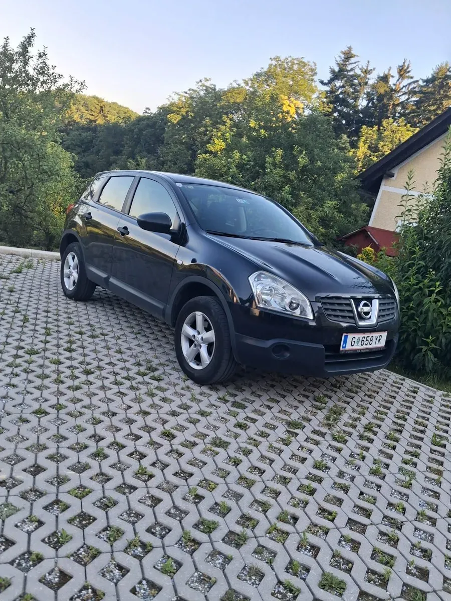 Nissan Qashqai 2009 photo 2