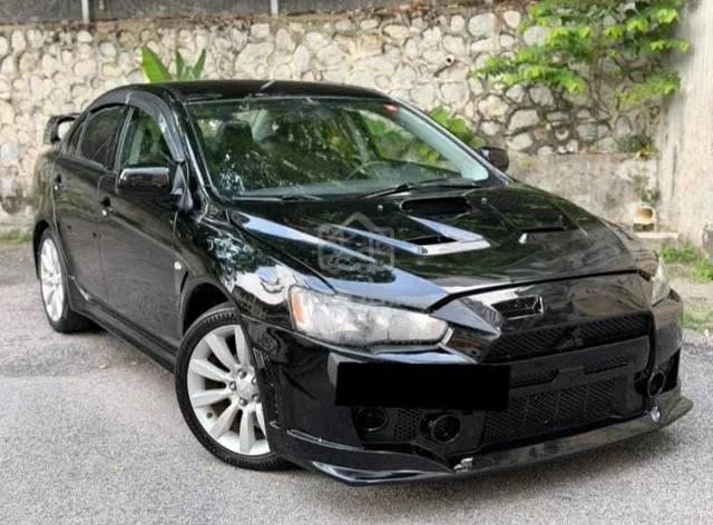 Mitsubishi Lancer