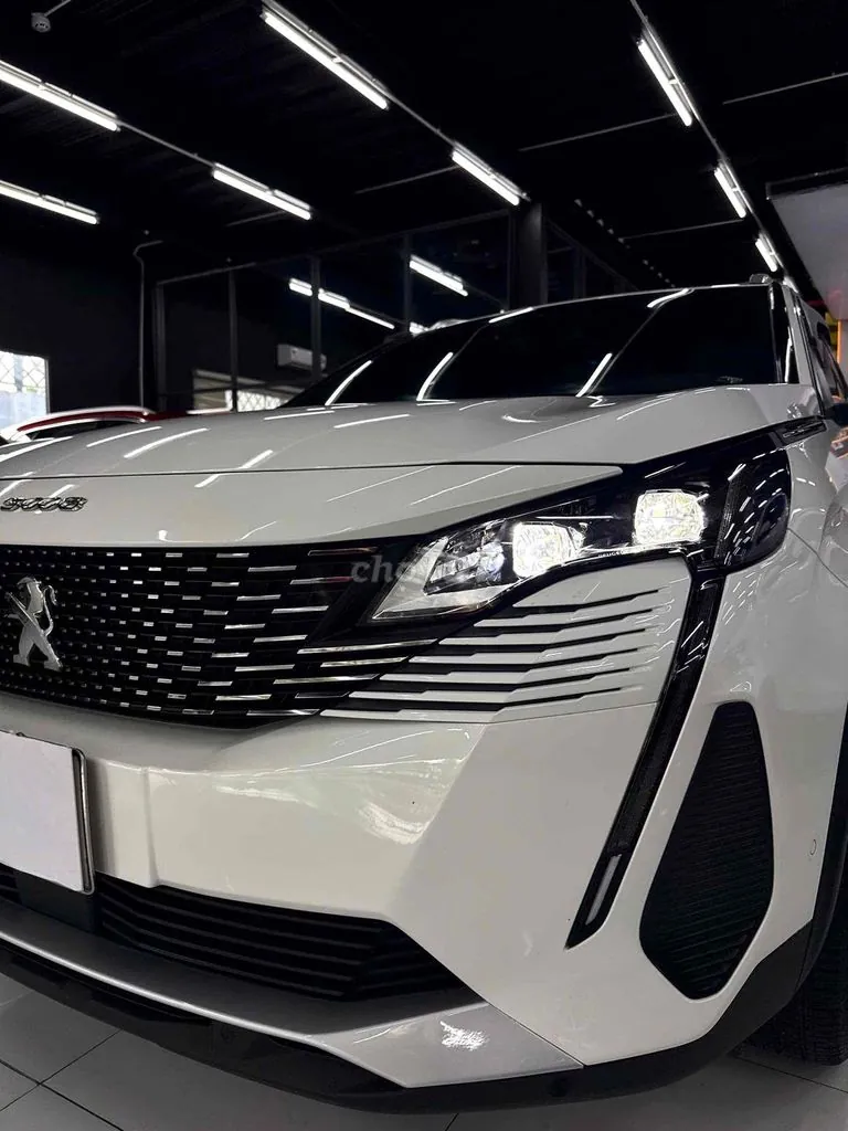 Peugeot 5008 2024 photo 3