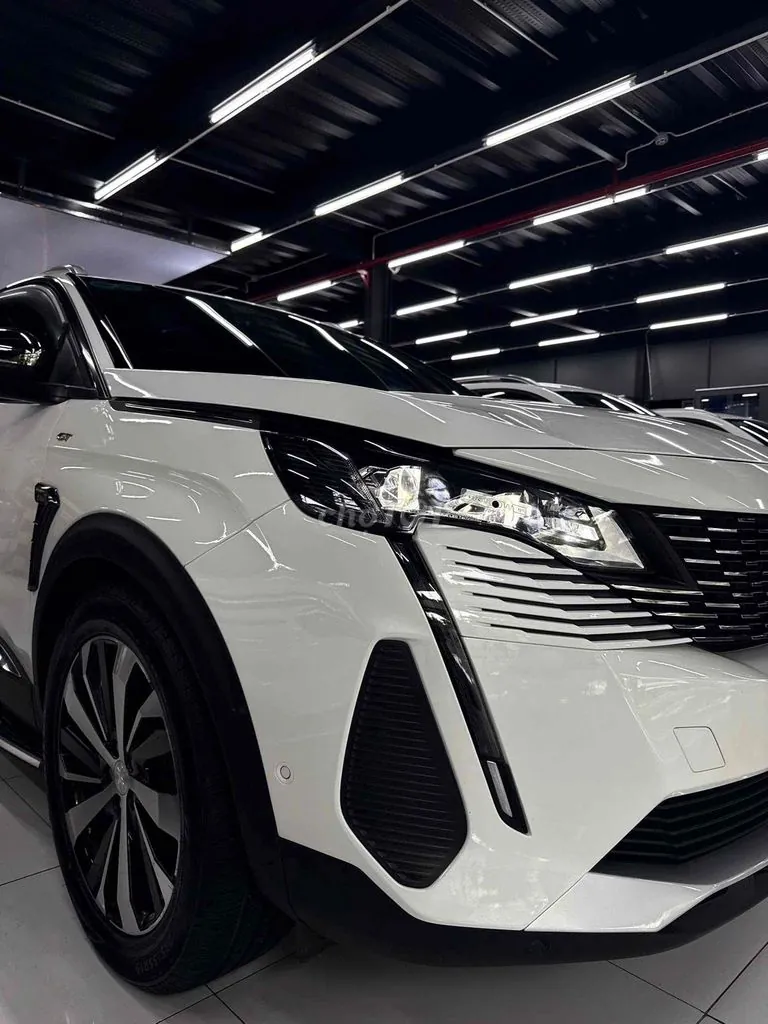Peugeot 5008 2024 photo 2