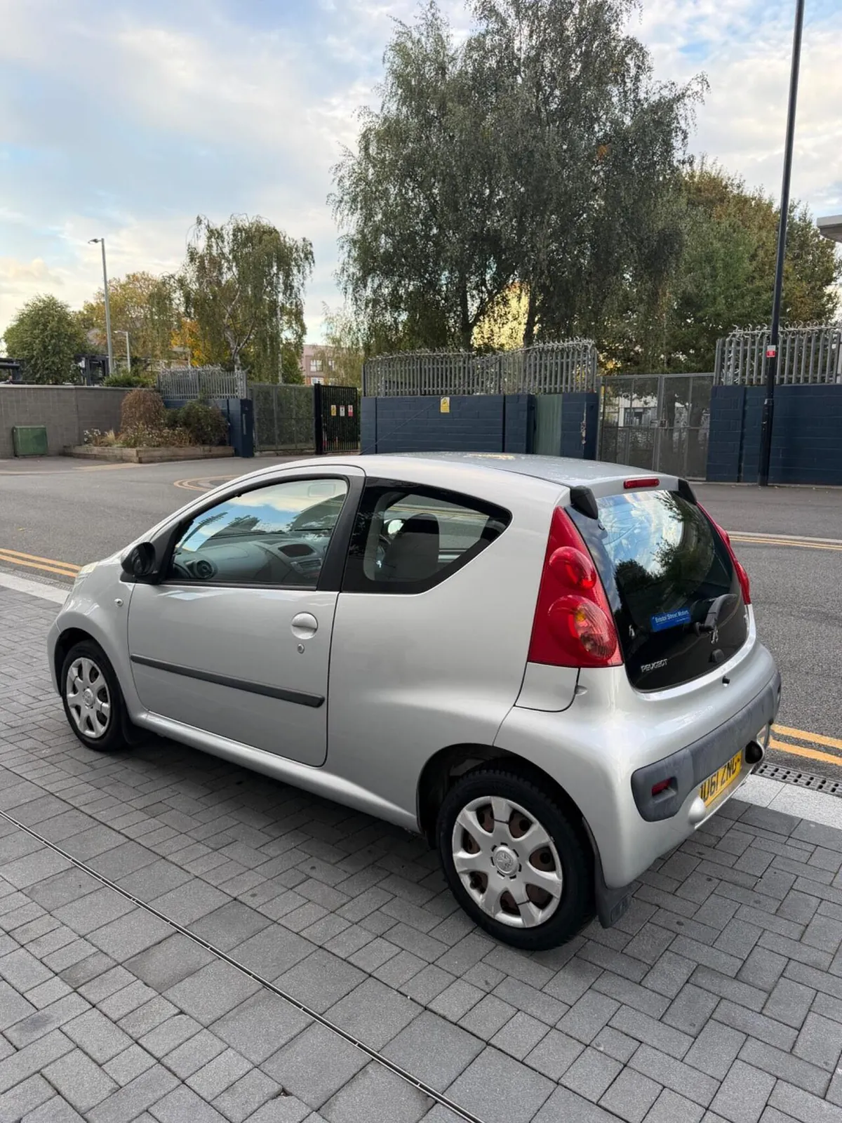 Peugeot 107 2011 photo 4