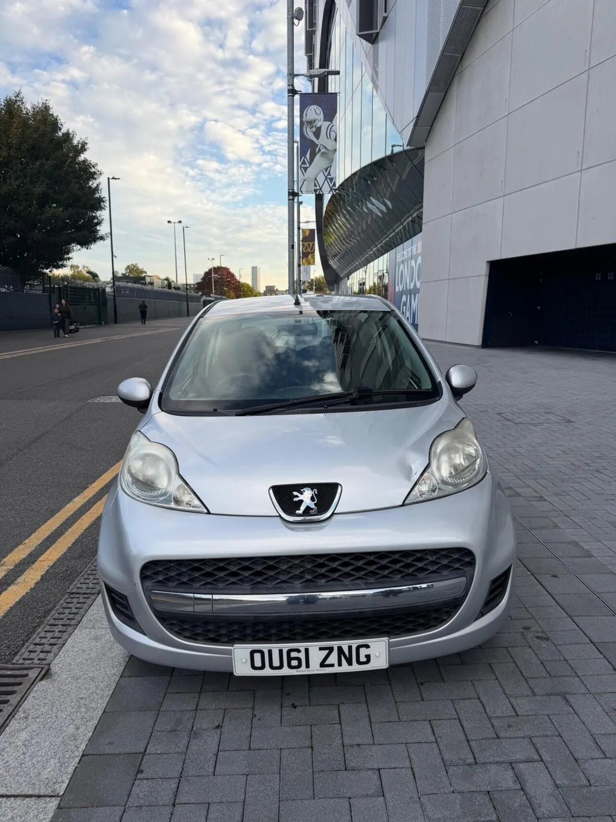 Peugeot 107 2011 photo 2