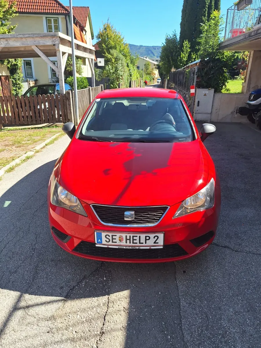 Seat Ibiza 2013 photo 2