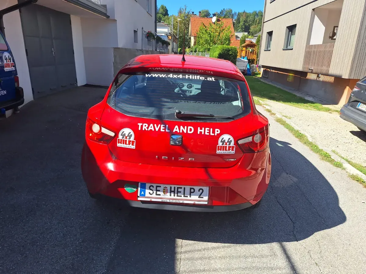 Seat Ibiza 2013 photo 3