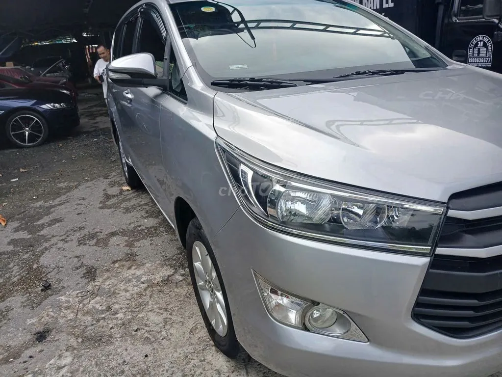 Toyota Innova 2017 photo 4