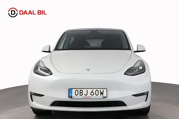 Tesla Model Y 2023 photo 2