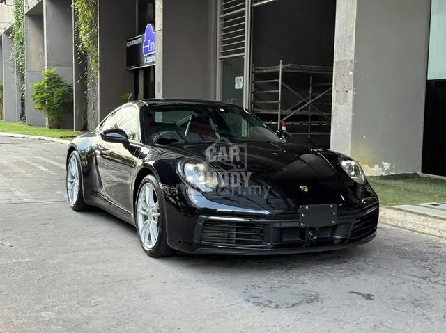 Porsche 911 Carrera 4
