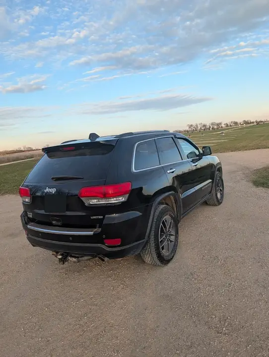 Jeep Grand Cherokee 2019 photo 2