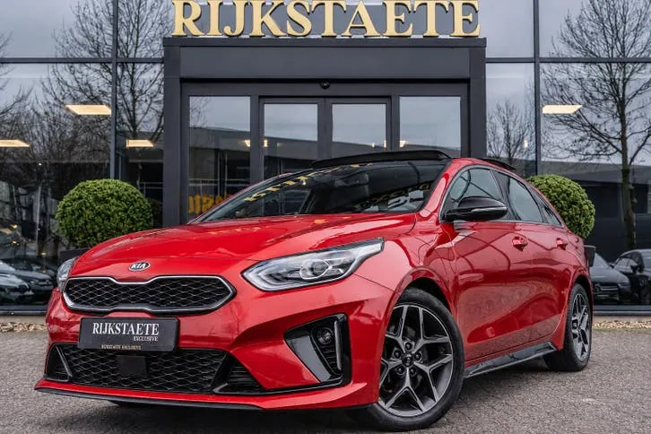 Kia Proceed