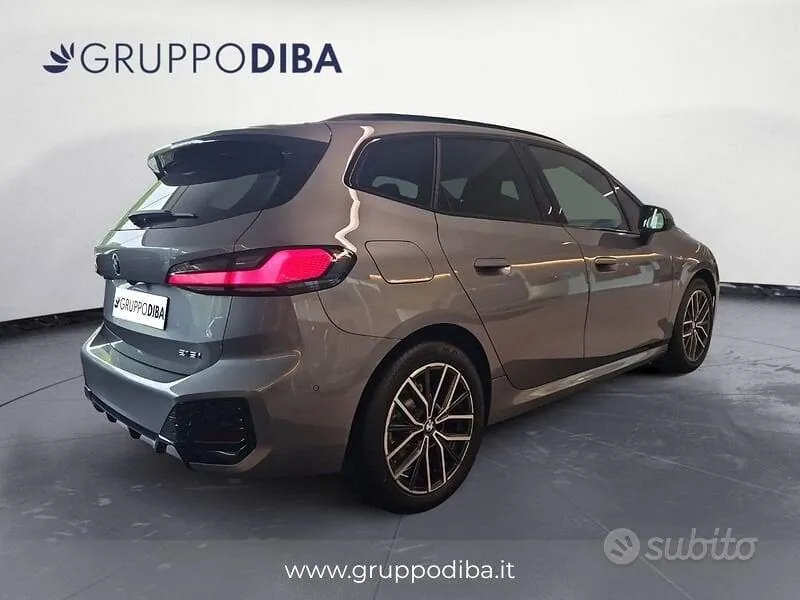 BMW 218I Active Tourer 2026 photo 5