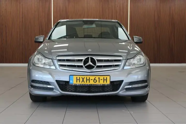 Mercedes-Benz C-Class 2012 photo 2