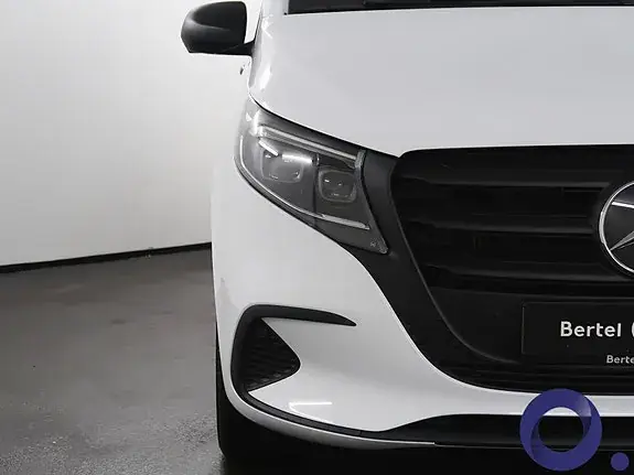Mercedes-Benz Vito 116 2025 photo 4